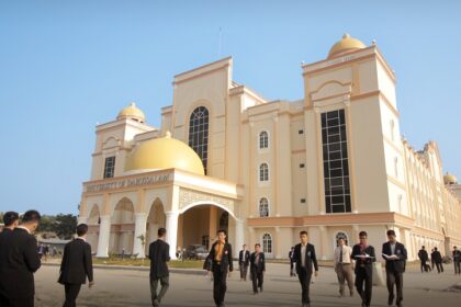 Kampus UNIDA Gontor