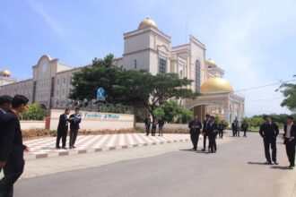 universitas dalam pesantren