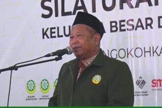 adian husaini ketua dewan dakwah