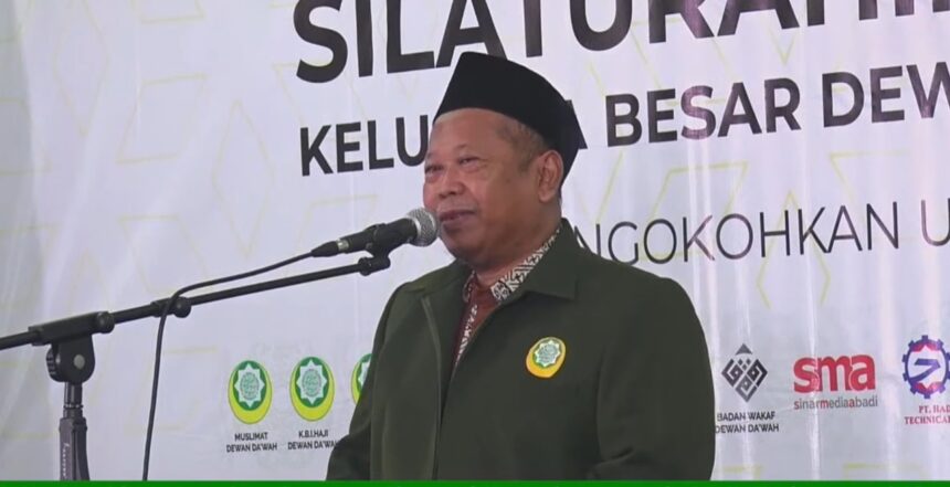 adian husaini ketua dewan dakwah