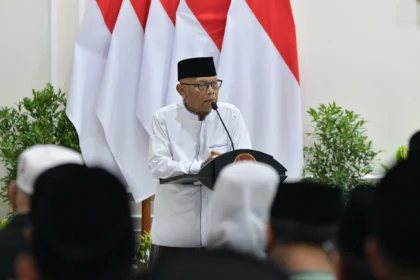Ketum MUI KH Anwar Iskandar