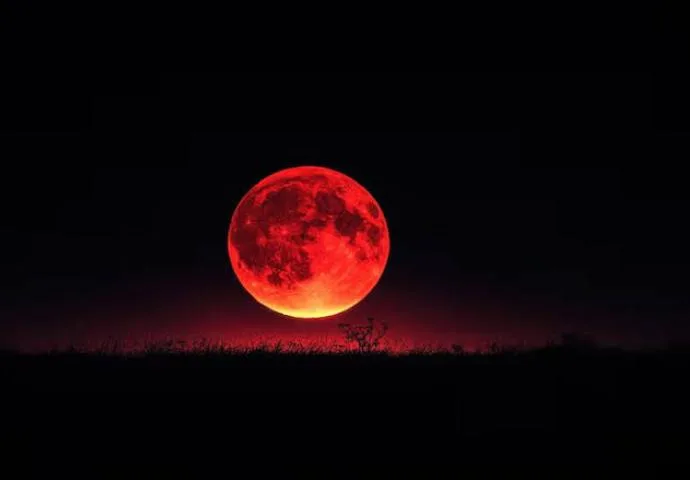 gerhana bulan