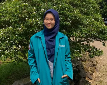 Inka Intana, Mahasiswi Institut Agama Islam SEBI