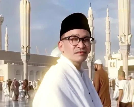 ruben onsu umrah