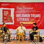 melawan tirani